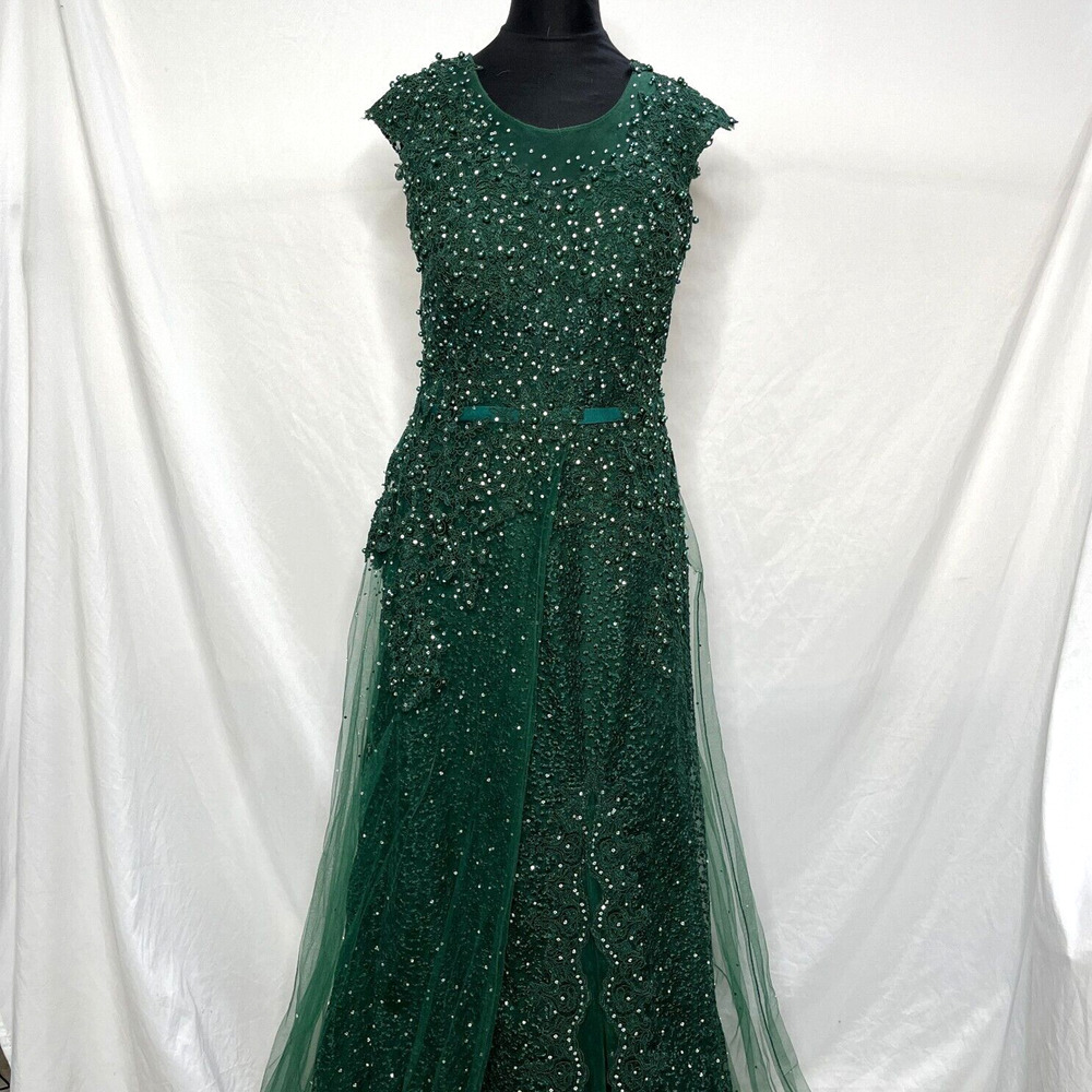 La Vie Royal Queen Collection 7556 Color Hunter Green Size 8